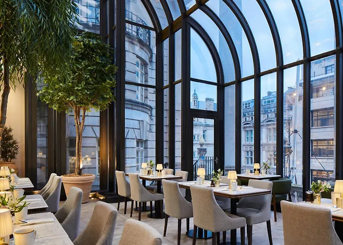The Dilly Hotell London